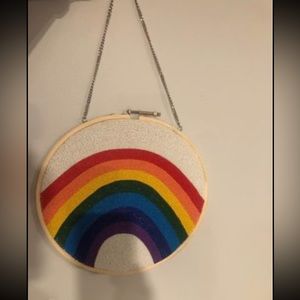 PRIDE HAND SWEN BEADED FRAME